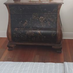 Vintage Bombay Chinoiserie Chest