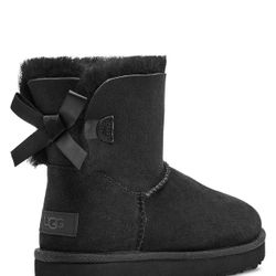 Ugg Bailey Short Boots