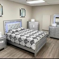 5pc Queen LED Bedroom Set 