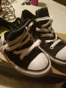 Girls converse size 2