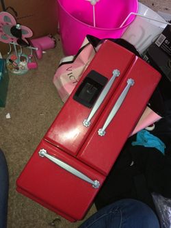Doll fridge
