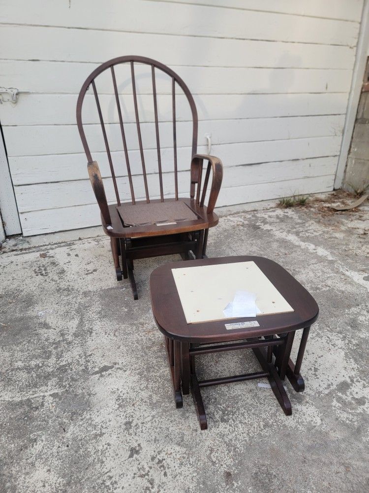 Dutailier Gliding Chair Frame