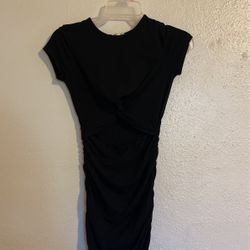 Size small juniors black body con midi dress