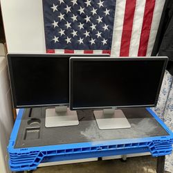 2 DELL MONITORS 22 INCH