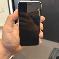 iPhone SE 2 (2022) 64 GB WHITE UNLOCKED