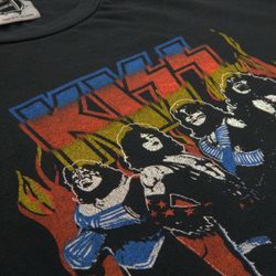 KISS 1977 TOUR GRAPHIC TEE BLACK LARGE
