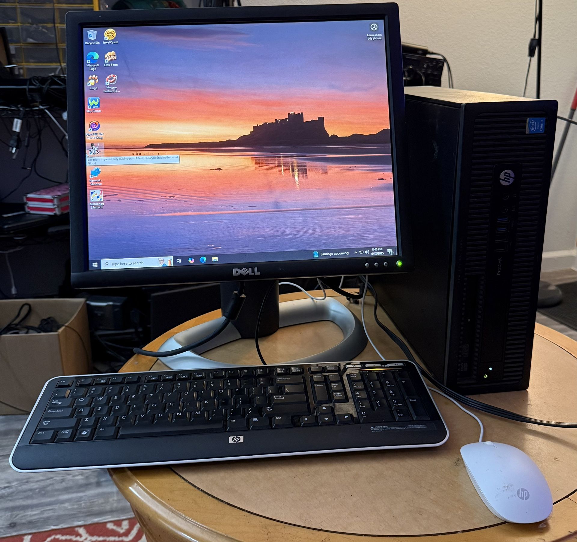 HP Desktop Computer Windows 10 Pro