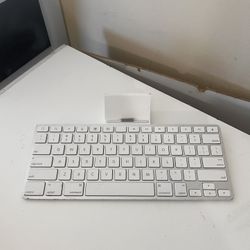Apple iPad Keyboard Dock – Built-In Charger + Media Keys