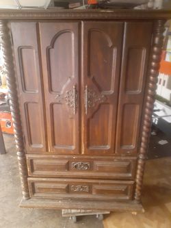 Vintage wood dresser need a little work
