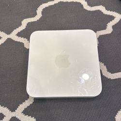 AirPort Extreme Base Station (wireless router) A1354