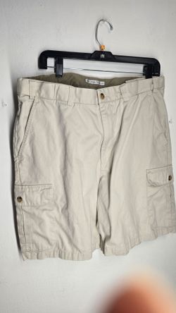 Geoffrey Beene Men's Cargo Shorts Beige Khaki Utility