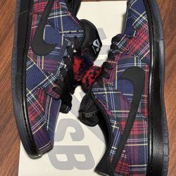 Nike SB Dunk Low Nardwuar DS Sz 10
