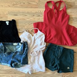 Bulk women's clothing for clothing pop-up owners/thrift owners/DePop/Poshmark