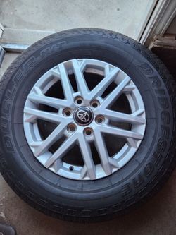 Rims and tires 265 70 R18