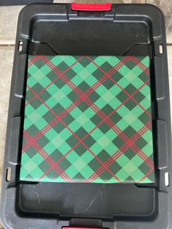 Collapsable Ornament Box