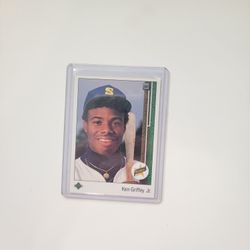 Beautiful 1989 Upper DECK KEN GRIFFEY JR ROOKIE CARD 