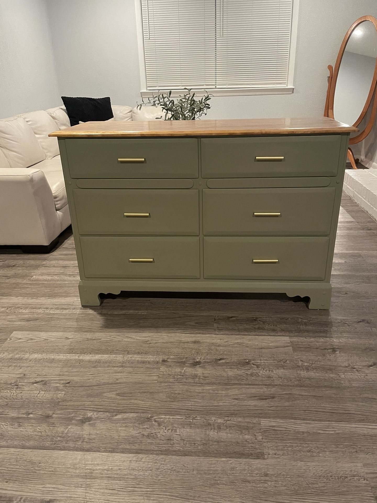 Sage Green Solid Wood Dresser Set
