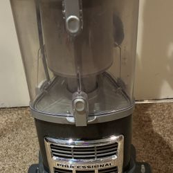 Thoroughly Cleaned Shark Navigator Vacuum 