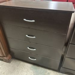 Good Chest Good Condition 