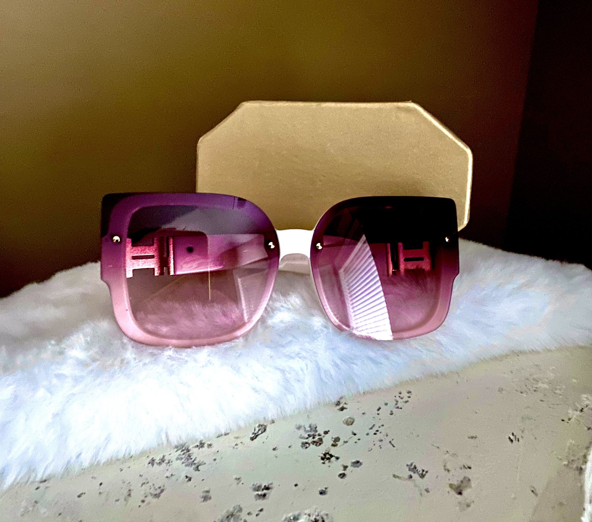 Desiger Style Sunglasses 