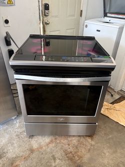 WHIRPOOL ELECTRIC  SLIDE IN 30 INCHES STOVE ESTUFA ELÉCTRICA MUY BUENA FUNCIONA BIEN