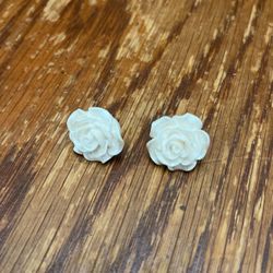 Beautiful Pearl White Rose Earrings