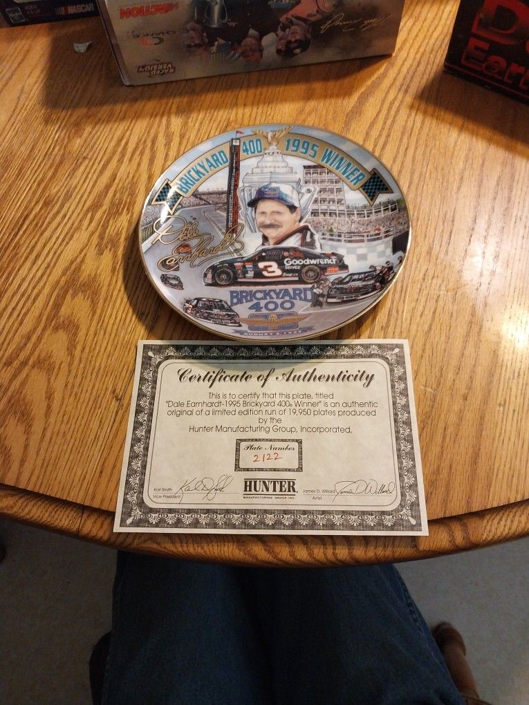 Dale Earnhardt 1995 Brickyard Winner Plate Limited Edition Hunter
