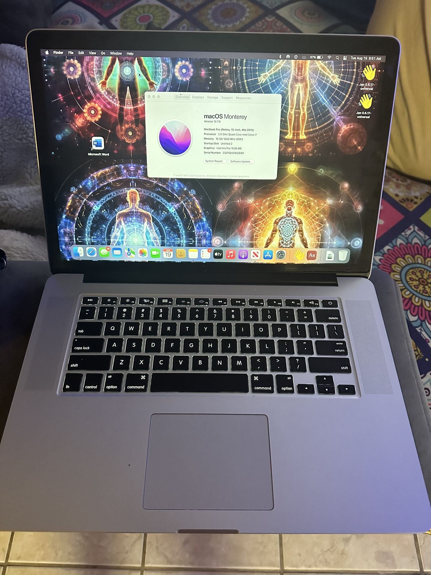 Nice 15 Inch MacBook Pro!!