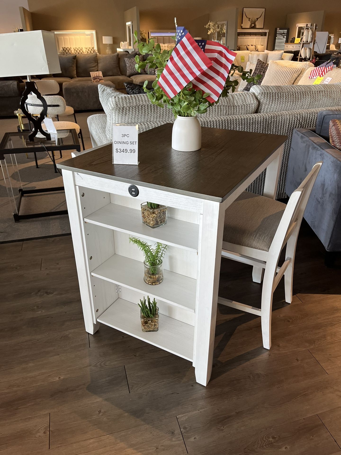 Table And 2 Barstools