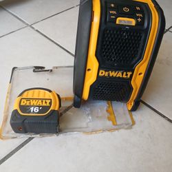 Dewalt Radio Bluetooth Dewalt 16 Ft  Tape Measure  $50 Precio Fijo