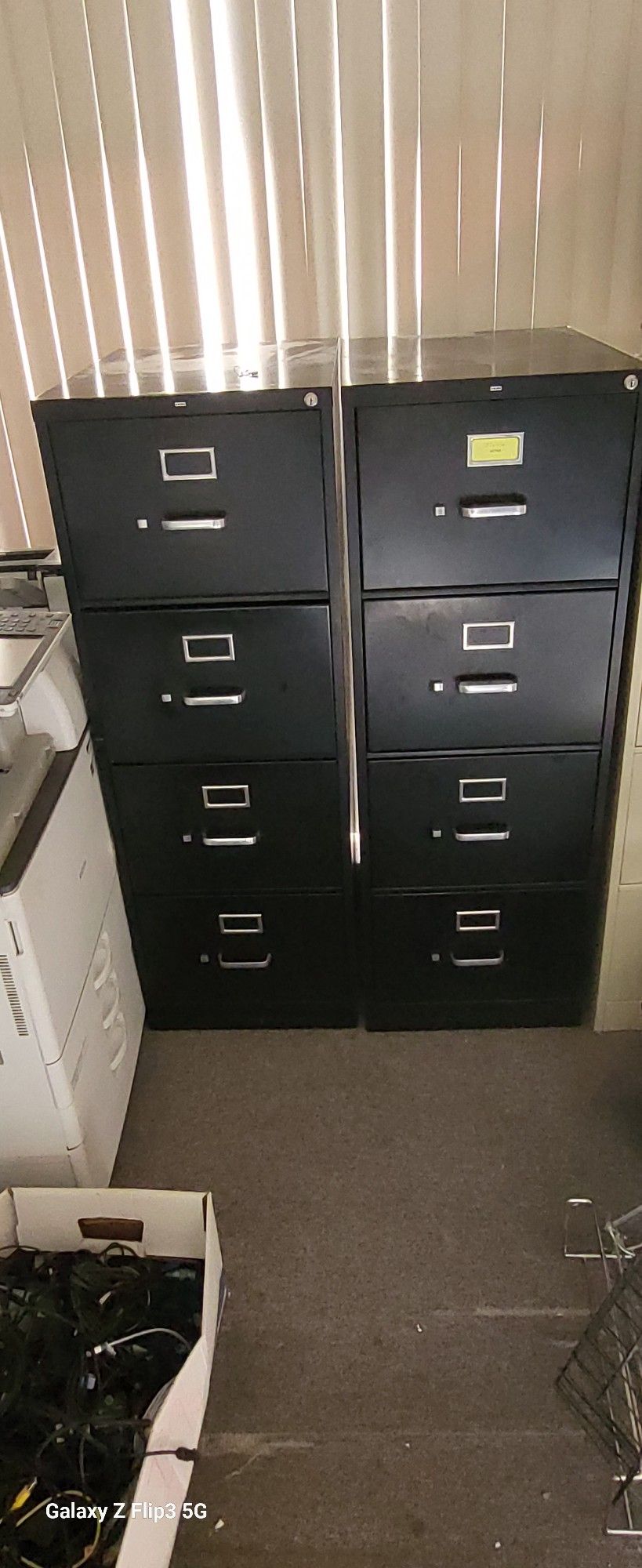 HON 4 drawer filing cabinet