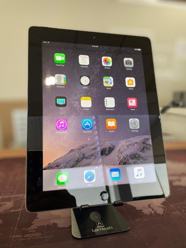 Apple IPad 4 16GB Excellent Condition Fully Functional