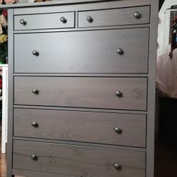 Ikea Dresser En Buenas Condiciones 