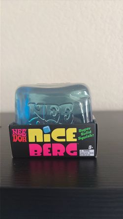 Needoh large Ice Berg -new