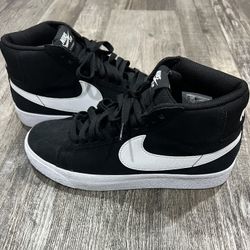 Nike SB Zoom Blazer Mid 864349-002 Black/White Men's Sneaker Size 6.5 Pre-Owned