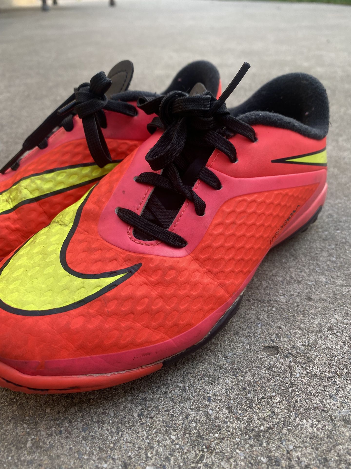 Nike Youth Indoor Shoes