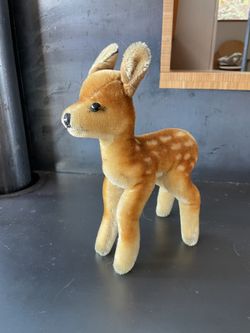 Vintage Steiff Fawn