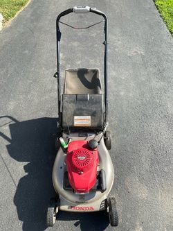 Honda Smart Drive Self-Propelled Lawn Mower
