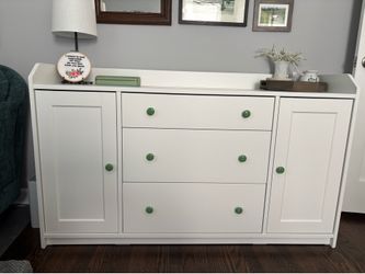 White Dresser/Sideboard