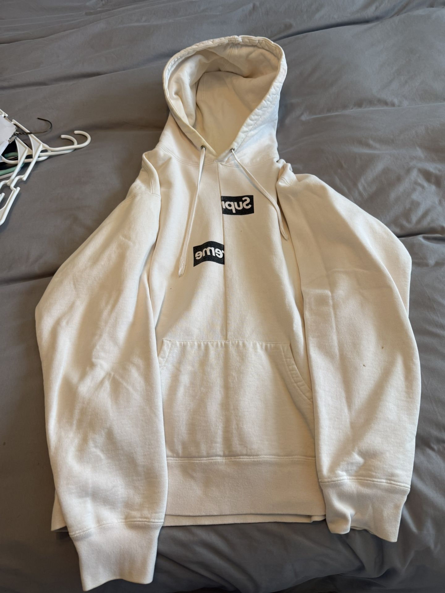 Supreme Hoodie