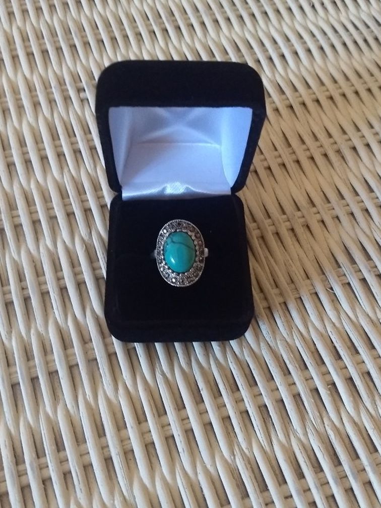 SILVER AND TURQUOISE RING SZ 8.5