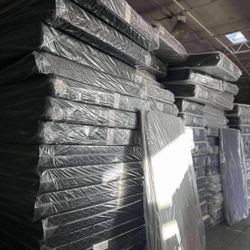 Set Queen Size Mattress And Box Spring 