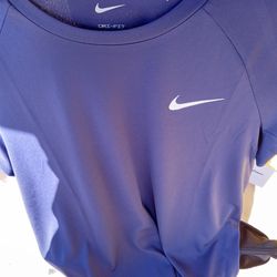 Nike Shirt Size Medium 