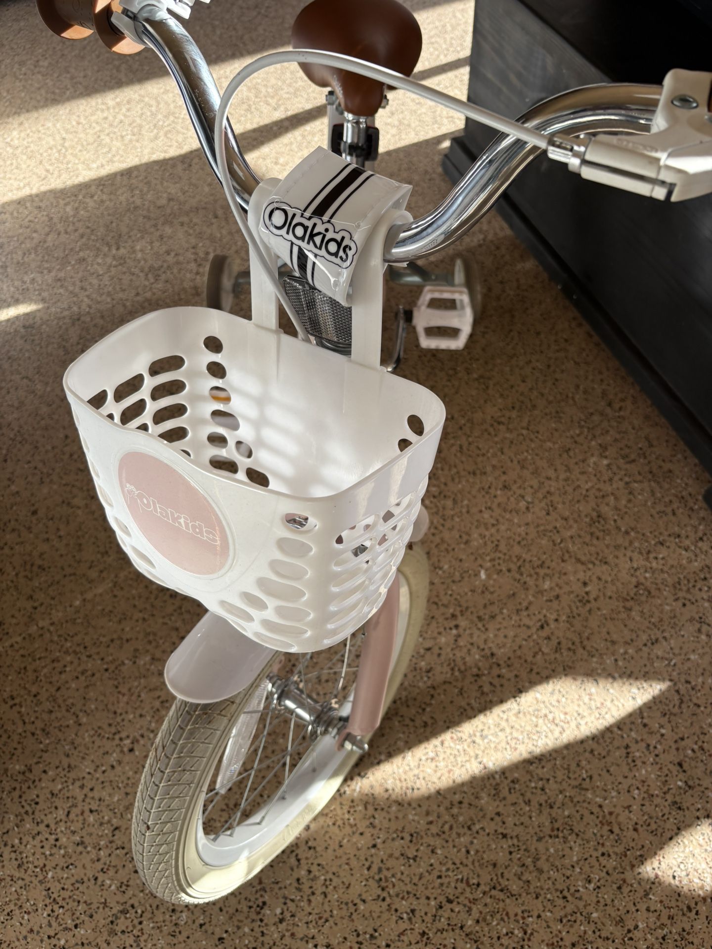 Super cute OLAKids Bike!!