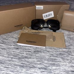 Burberry Sunglasses 