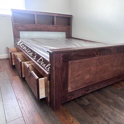Full Solid Wood Frame W/3 Drawers & Box Spring $540