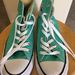 Ladies Converse High Top Size 8