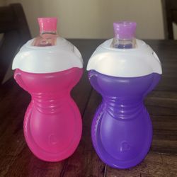 munchkin sippy cups