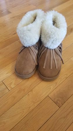 Brand new women's boots