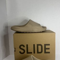 Adidas Yeezy Slides 'Pure' 2021 ReRelease - size 10 with box